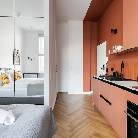 Apartment Przytulne I Komfortowe Studia Very Berry W Poznaniu By Renters *