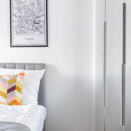 Przytulne I Komfortowe Studia Very Berry W Poznaniu By Renters *