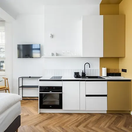 Przytulne I Komfortowe Studia Very Berry W Poznaniu By Renters * Познань