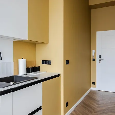 Przytulne I Komfortowe Studia Very Berry W Poznaniu By Renters *