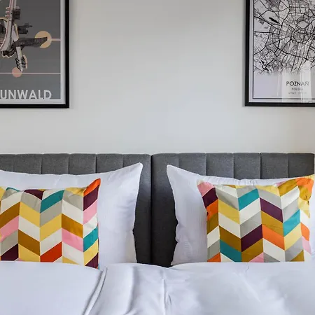Przytulne I Komfortowe Studia Very Berry W Poznaniu By Renters Апартаменты