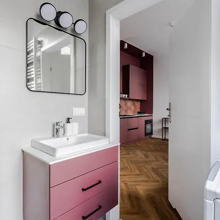 Przytulne I Komfortowe Studia Very Berry W Poznaniu By Renters Апартаменты *