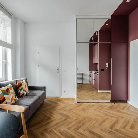 Przytulne I Komfortowe Studia Very Berry W Poznaniu By Renters Познань