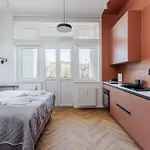 شقة Przytulne I Komfortowe Studia Very Berry W Poznaniu By Renters بوزنان