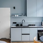 شقة Przytulne I Komfortowe Studia Very Berry W Poznaniu By Renters بوزنان