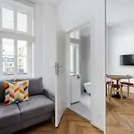 Przytulne I Komfortowe Studia Very Berry W Poznaniu By Renters * Πόζναν