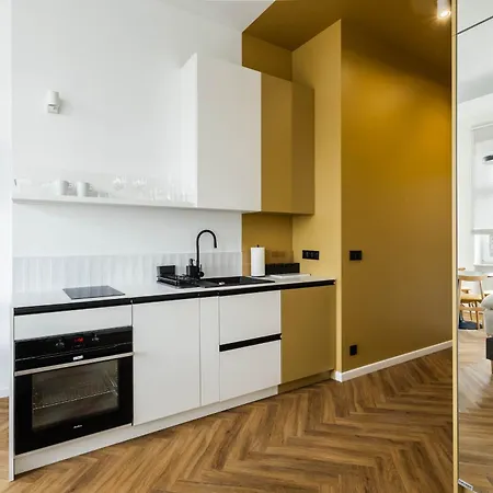 Przytulne I Komfortowe Studia Very Berry W Poznaniu By Renters