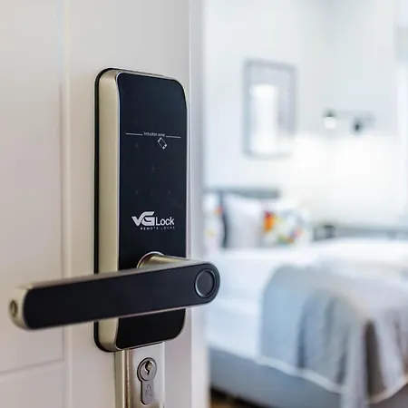 Przytulne I Komfortowe Studia Very Berry W Poznaniu By Renters Διαμέρισμα Πόζναν