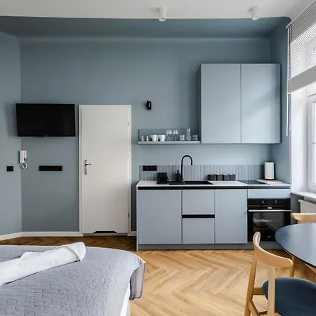 Przytulne I Komfortowe Studia Very Berry W Poznaniu By Renters *