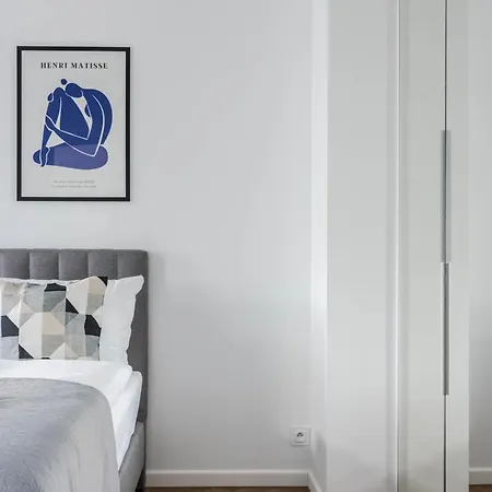 Apartamento Przytulne I Komfortowe Studia Very Berry W Poznaniu By Renters