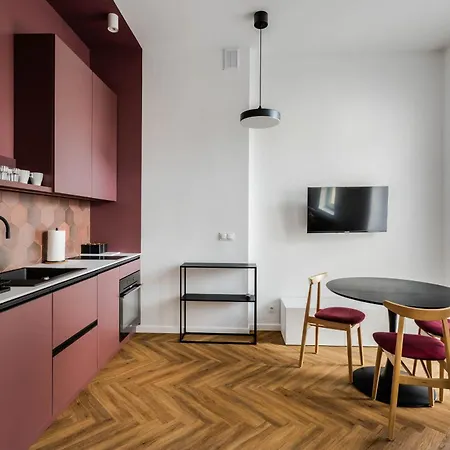 Przytulne I Komfortowe Studia Very Berry W Poznaniu By Renters Lejlighed Poznań