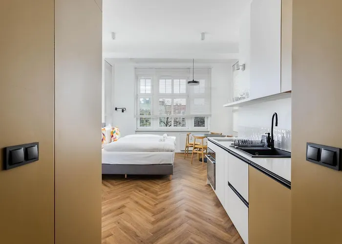 Przytulne I Komfortowe Studia Very Berry W Poznaniu By Renters Апартаменты Познань