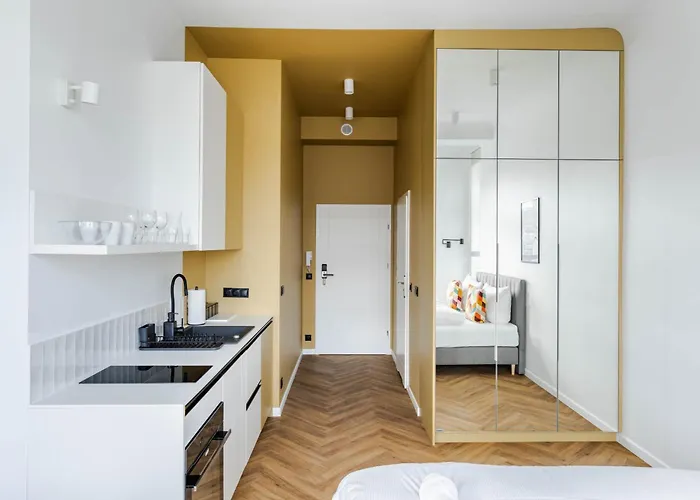 Przytulne I Komfortowe Studia Very Berry W Poznaniu By Renters Апартаменты *