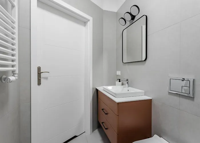 Przytulne I Komfortowe Studia Very Berry W Poznaniu By Renters Апартаменты Познань