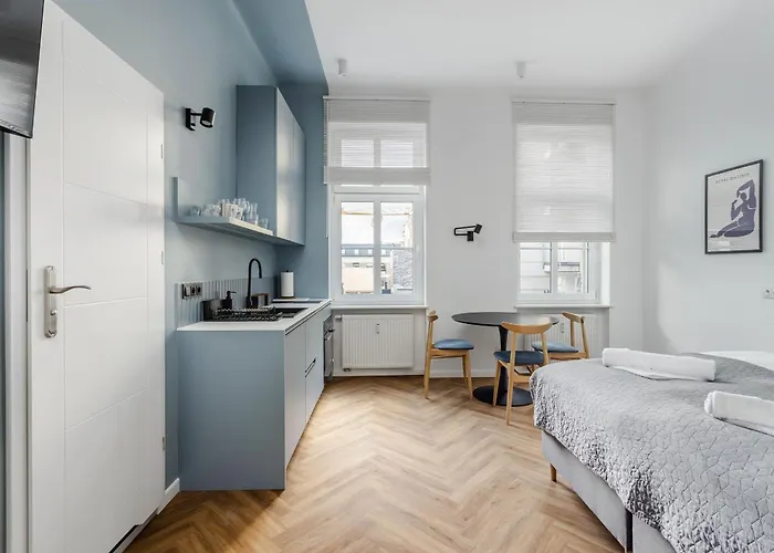 Przytulne I Komfortowe Studia Very Berry W Poznaniu By Renters Апартаменты *